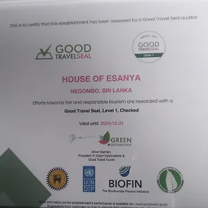 Bed & Breakfast House Of Esanya Negombo